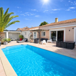 Maison Vitrolles 6 pièce(s) 136 m2 avec son studio