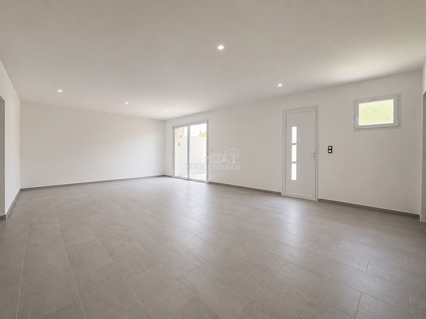 Maison  3 pièces 80 m2 avec jardin et sous-sol.