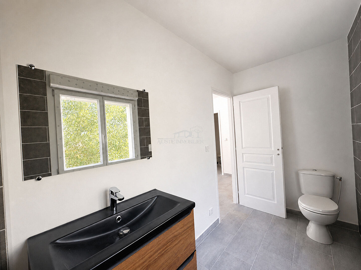 Maison  3 pièces 80 m2 avec jardin et sous-sol.
