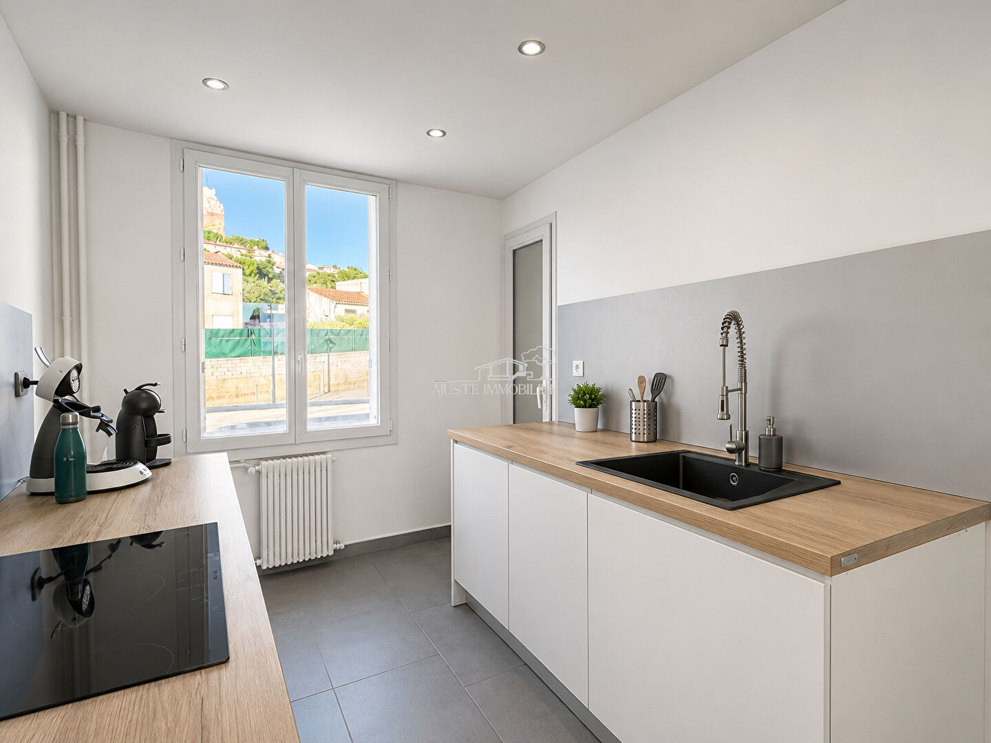 VITROLLES ? Secteur recherché du Rocher ? Appartement T4 rénové avec vue dégagée