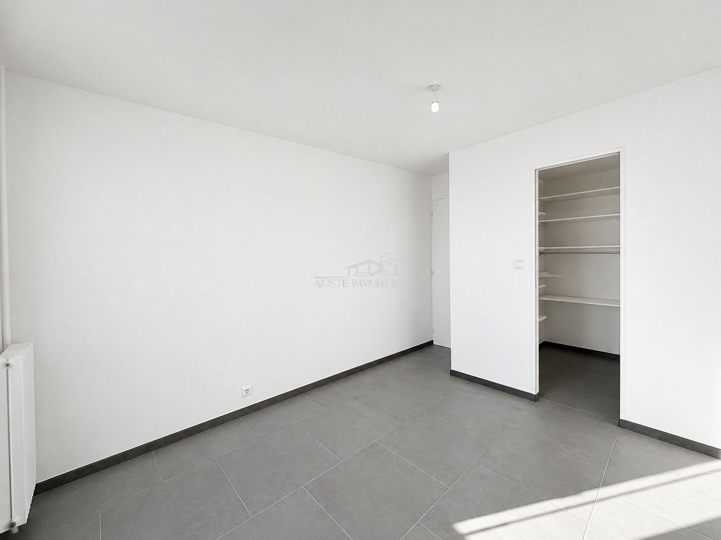 VITROLLES ? Secteur recherché du Rocher ? Appartement T4 rénové avec vue dégagée