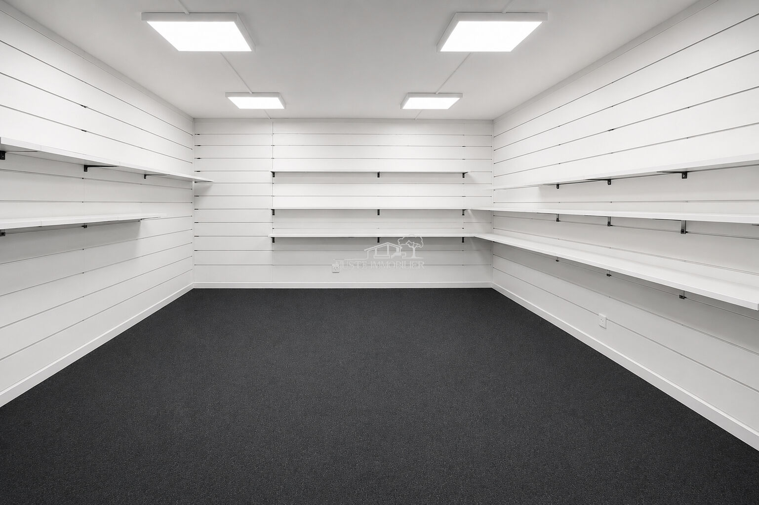 2026-16:42:11 Local commercial Eguilles 510 m2