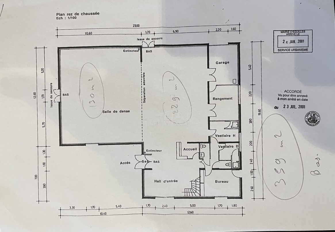 2026-16:42:11 Local commercial Eguilles 510 m2