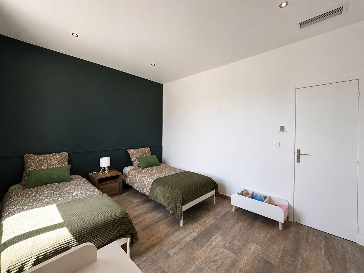 À louer ? Superbe appartement (haut de villa) T3 meublé entièrement rénové à Saint-Victoret