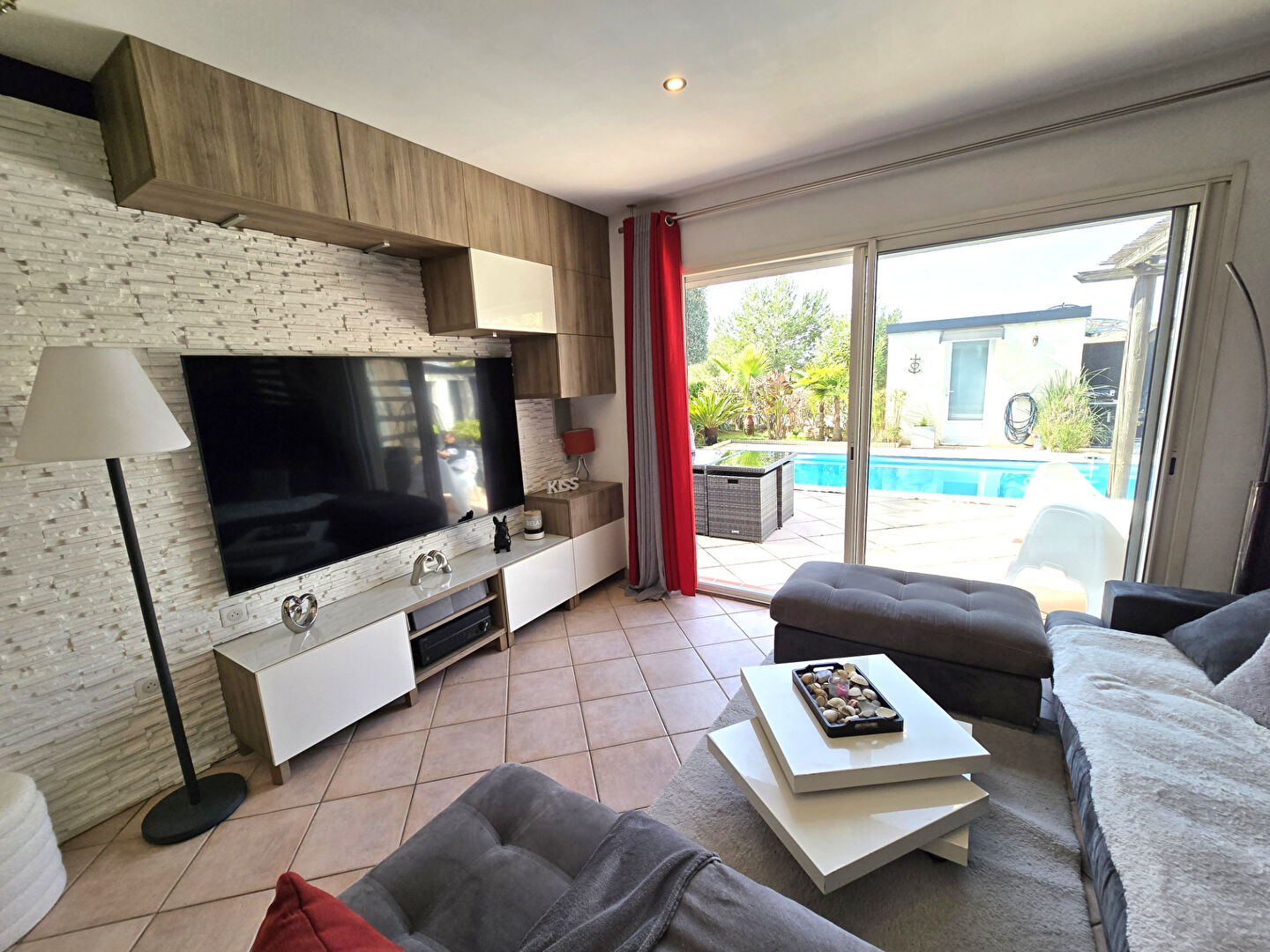 Maison Vitrolles 6 pièce(s) 136 m2 avec son studio