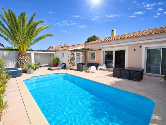 Maison Vitrolles 6 pièce(s) 136 m2 avec son studio