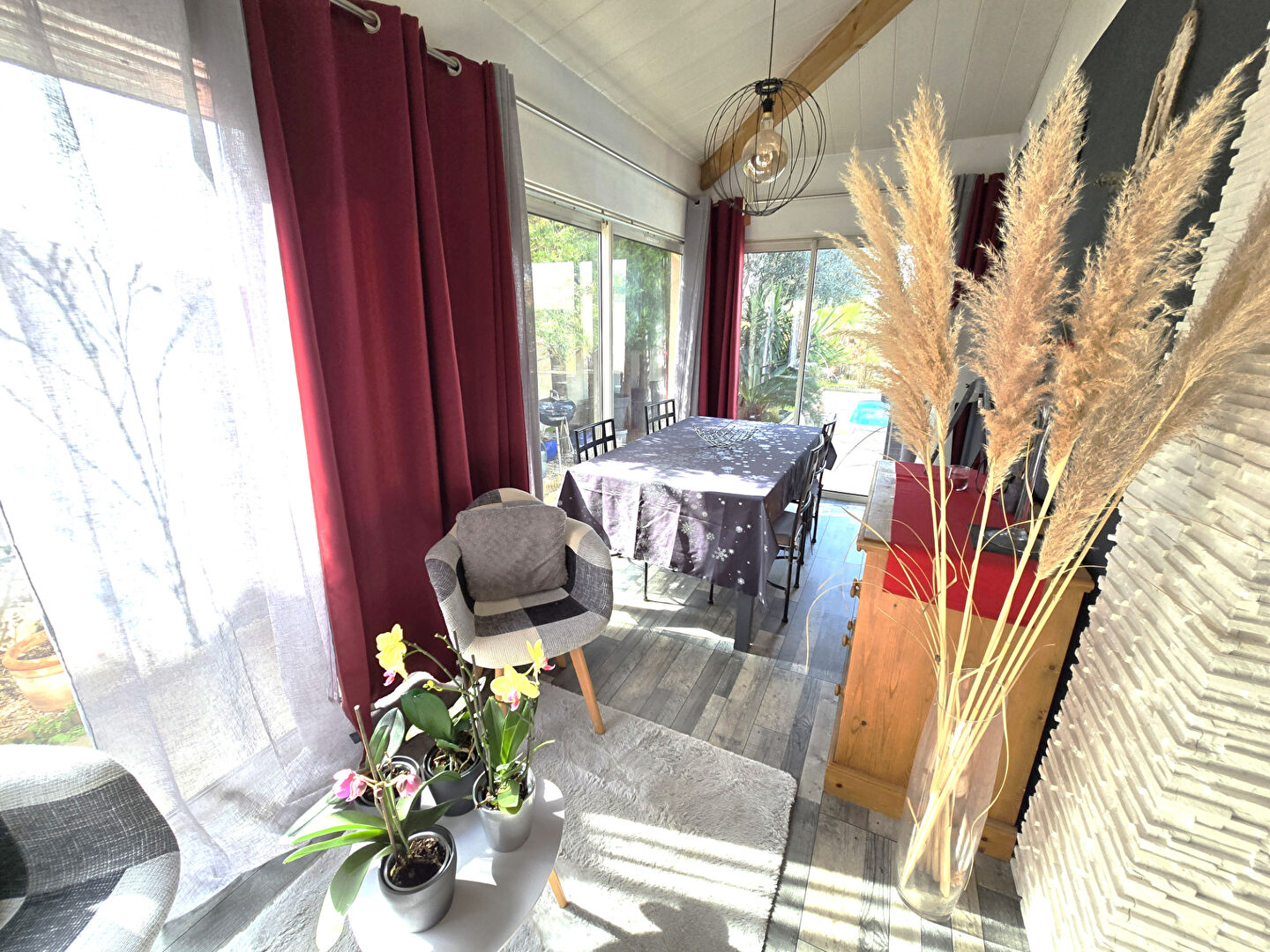 Maison Vitrolles 6 pièce(s) 136 m2 avec son studio