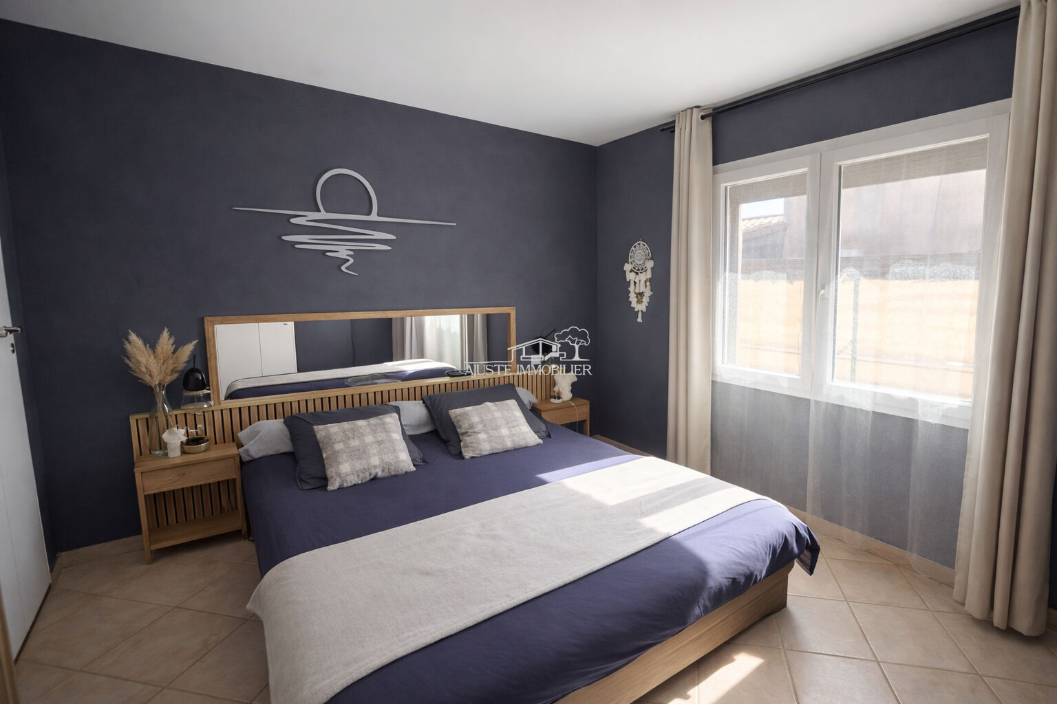 Maison Vitrolles 6 pièce(s) 136 m2 avec son studio
