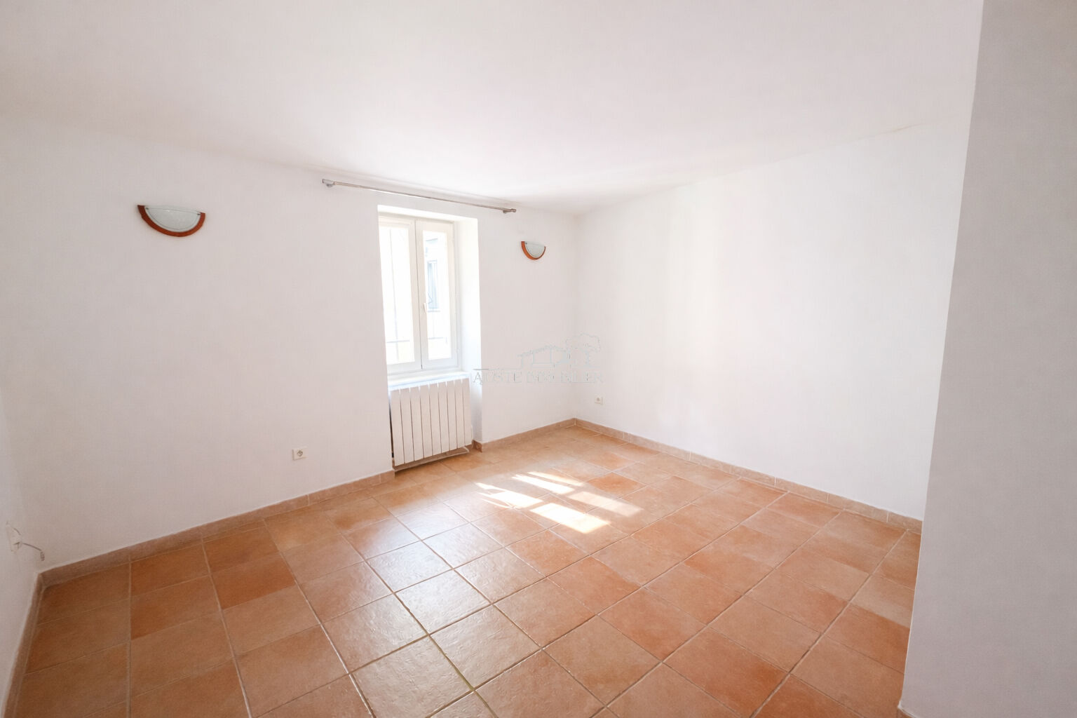 2026-17:01:07 Maison de ville Martigues 3 pièce(s) 70 m2